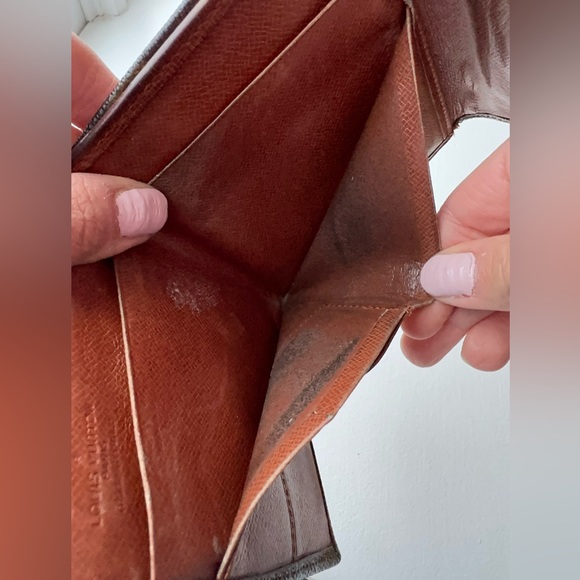 Louis Vuitton Monogram Compact Wallet - Picture 9 of 16